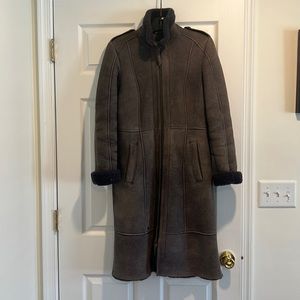 Hugo Boss women’s coat, excellent condition.